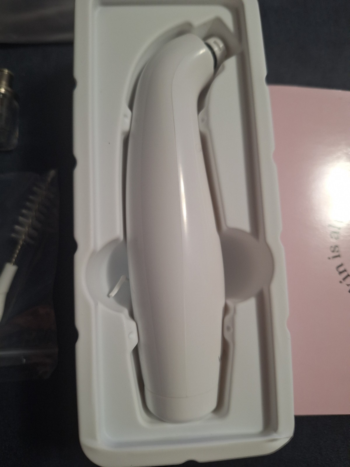 Vanity Planet Microderm Brighter Glowing Skin Exfoliation Wand White VNT04112