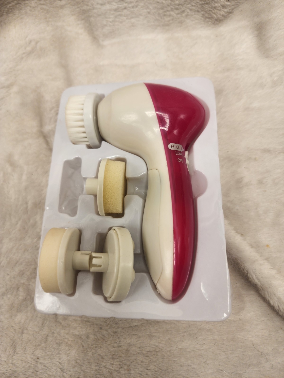 Pursonic Portable Facial Cleansing Brush Massager Combo Kit 2 speed 4 attachment