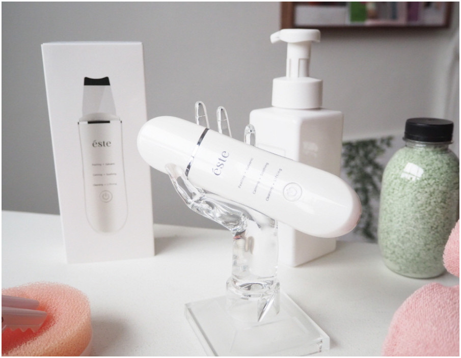 ESTE Aqua Peeling Galvanic Ion Massager Lifting Cooling Peeling Anti-Aging