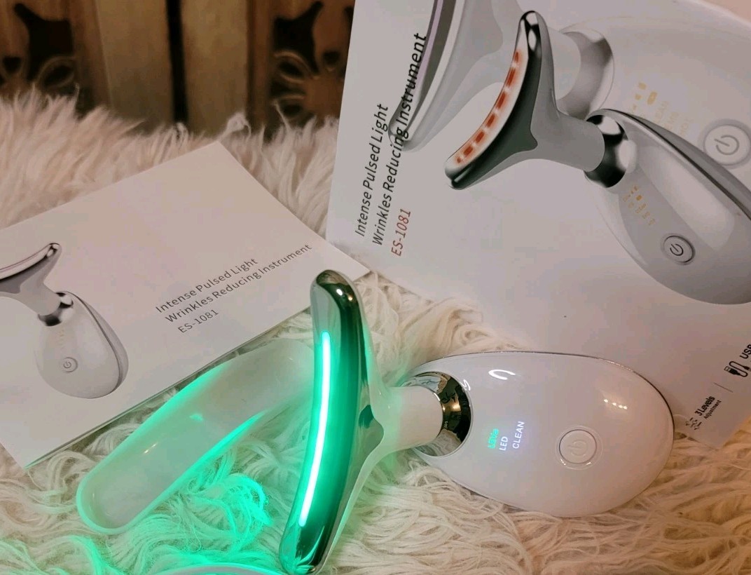 Pulsed Light Wrinkle Reducing Device ES-1081 USB Charge LED 3-Level Adjustment