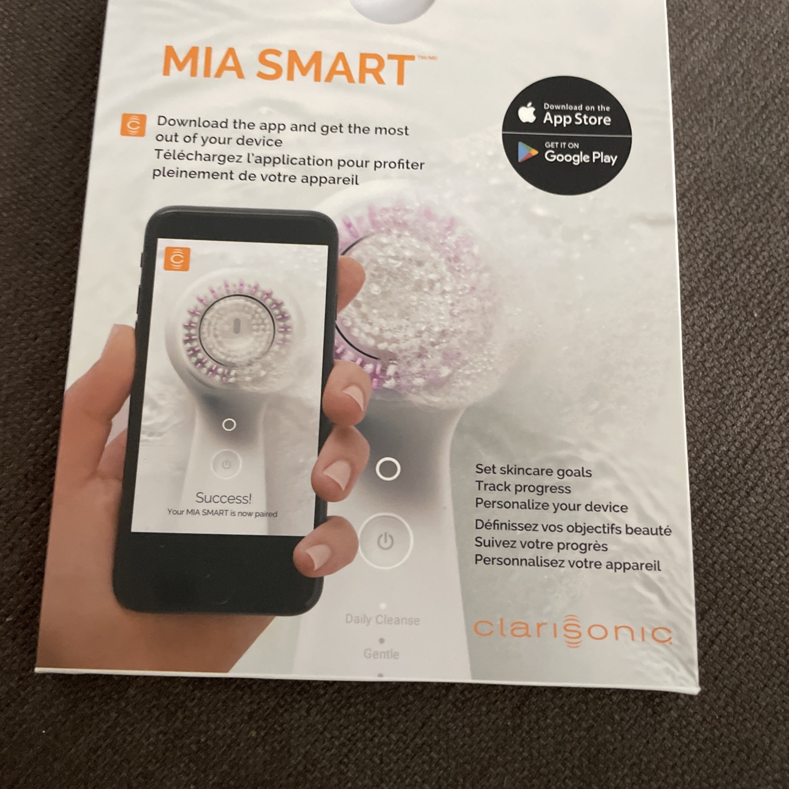Clarisonic Mia Smart White 3-in1 Connected Sonic Beauty Device Bluetooth + USB