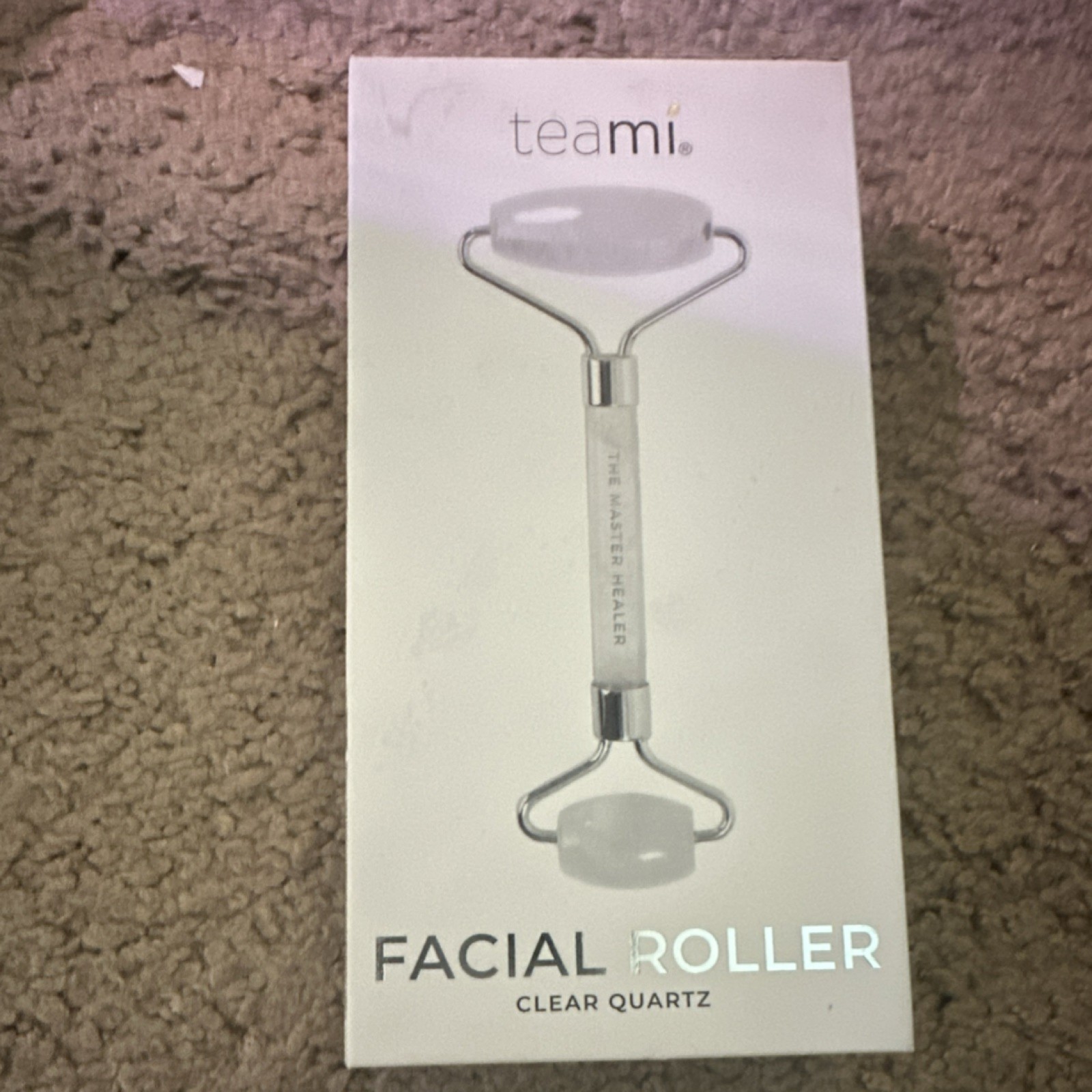 Teami The Master Healer Clear Quartz Facial Roller Lightweight Reduce Puffiness