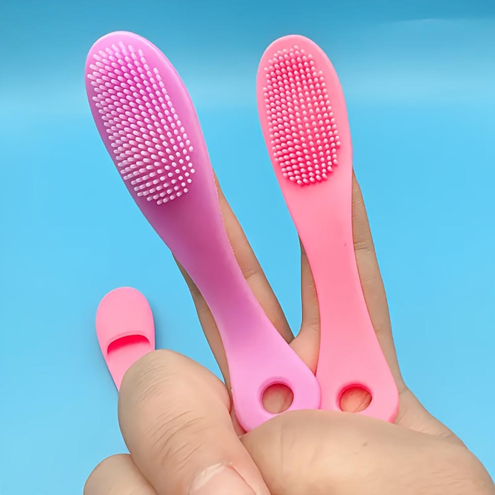 Soft Silicone Finger Brush for Deep Pore Cleansing & Gentle Pet Dental Care