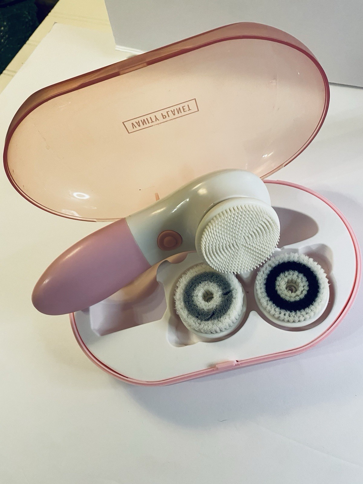 Vanity Planet Electric Facial Brush Removable Head Pink White Plastic (used once