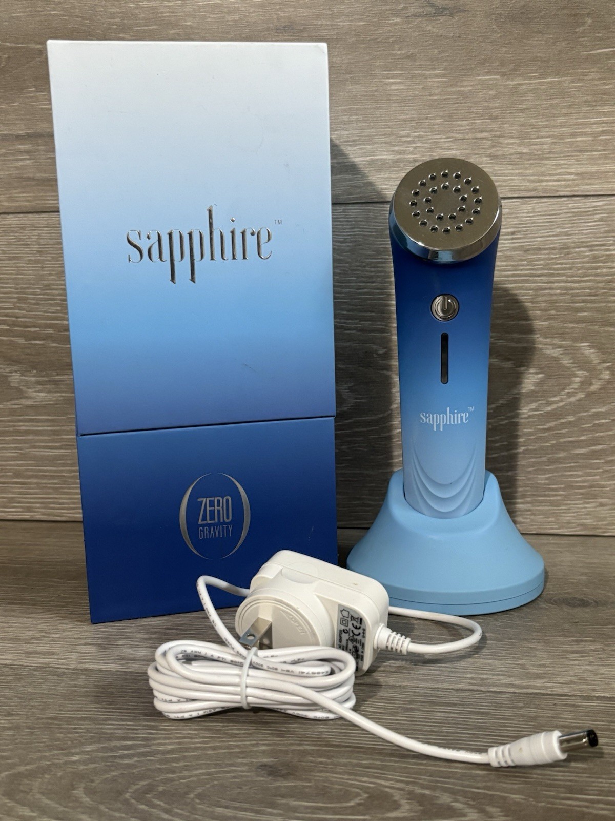 Zero Gravity – Sapphire Blue Light Skin Acne Therapy w/ Dock, Box WORKING GOOD
