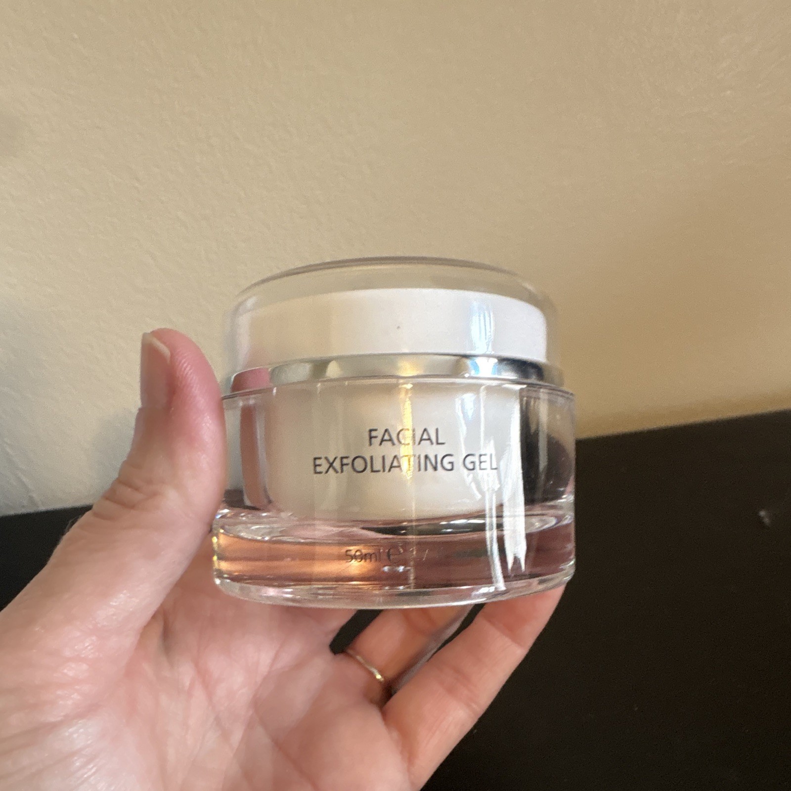 Vitagoods Electric Facial Brush, L’Aveu Facial Cleanser and Exfoliating Gel Set