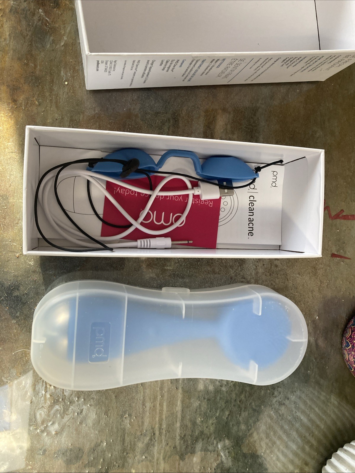 PMD Clean Acne Blue Light Therapy Led Vibration Rechargeable Smart Facial Skin