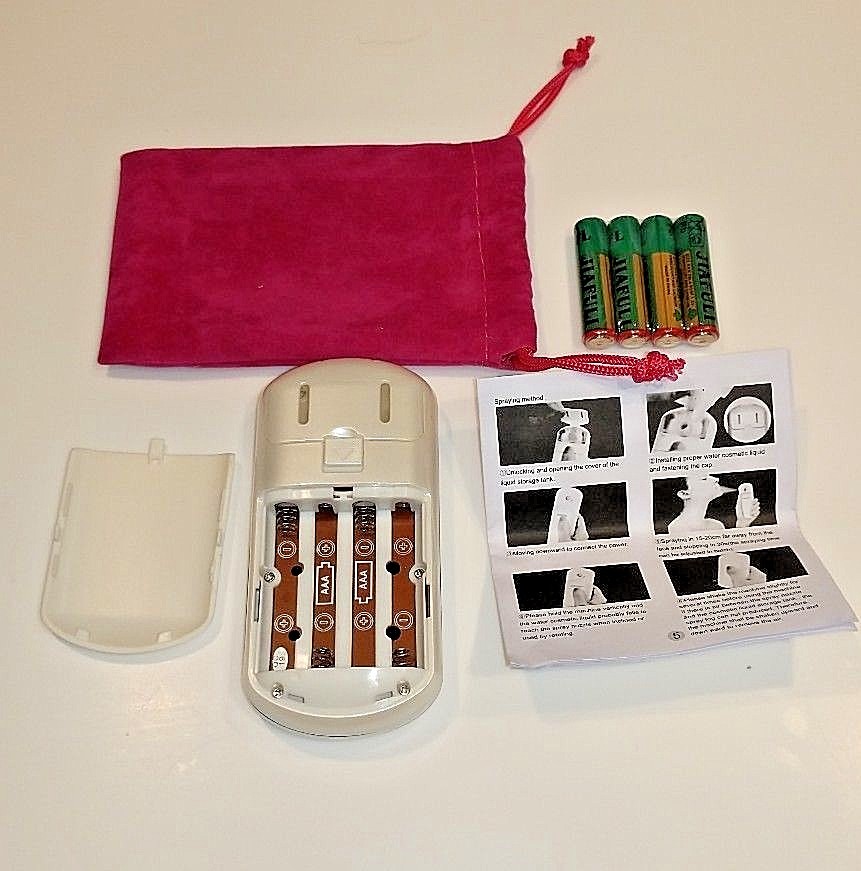 NIB~StriVectin Nano Handy Face Mist Complete w/Pink Storage Bag,Bottle,Batteries