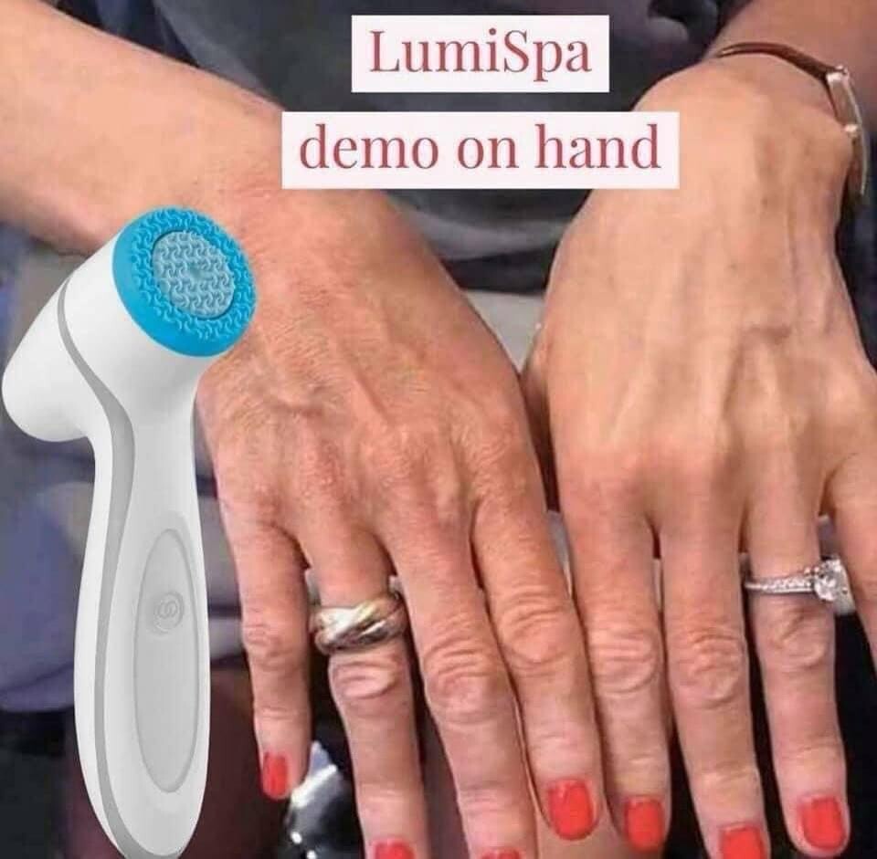 Nu Skin Ageloc LumiSpa W/Cleanser Platinum Blue Free Samples