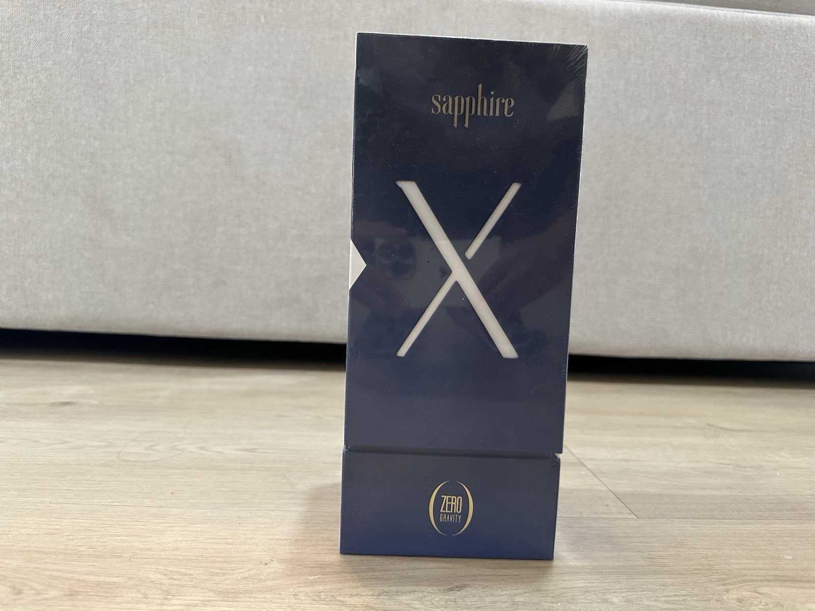 ZERO GRAVITY SAPPHIRE X Blue Light Acne Device | Heat Therapy | New& Authentic ￼