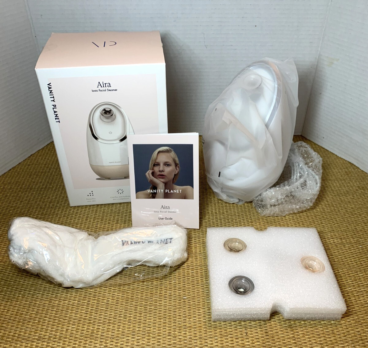 Vanity Planet AIRA Ionic Facial Steamer Silver VP59321-5200 New Open Box