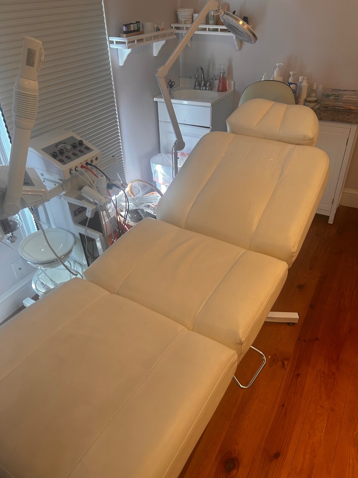 esthetician machine and spa bed
