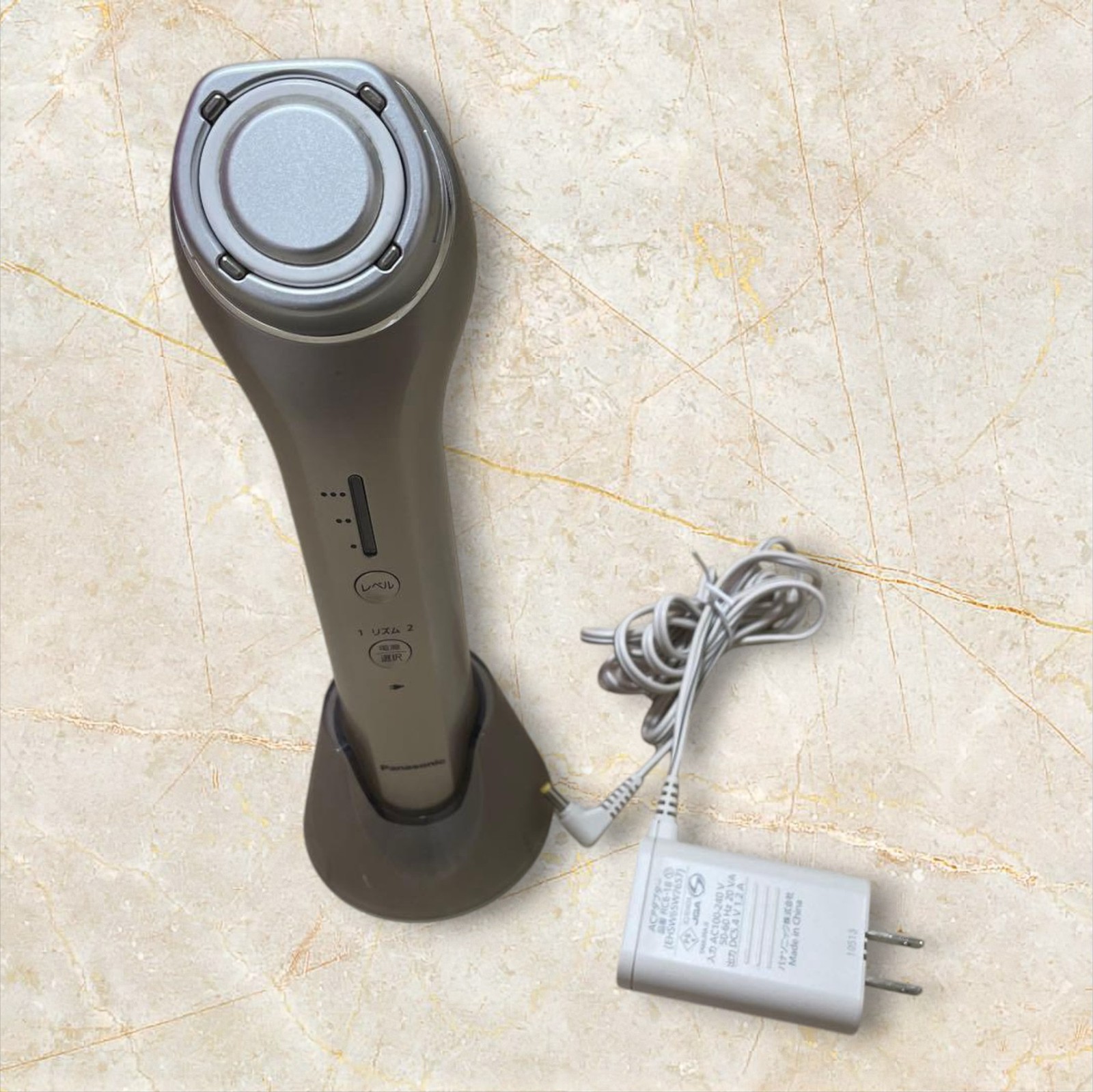 Panasonic EH-SR72-S RF Ultrasonic Beauty Device Silver AC100-240V All Skin Types