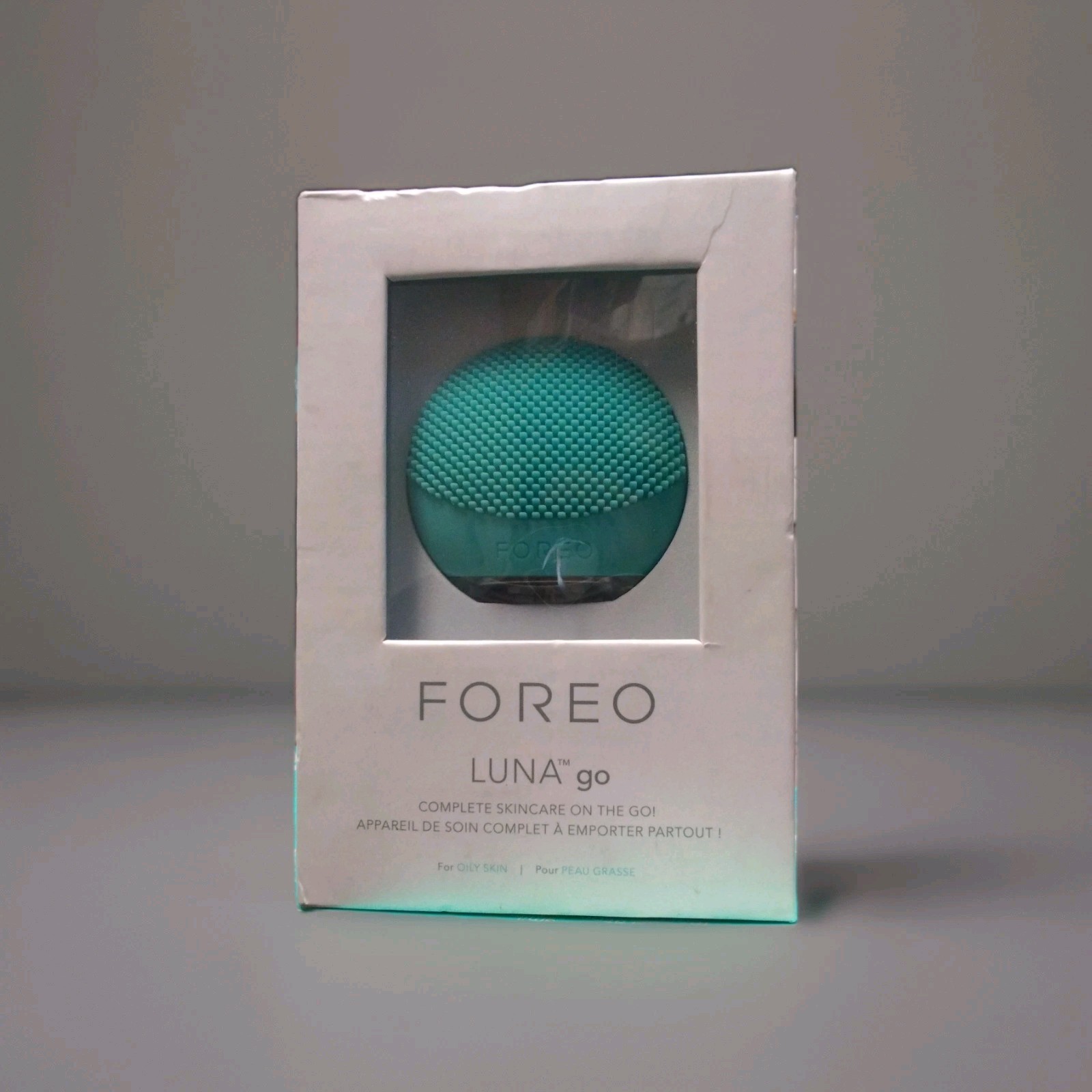 FOREO LUNA go Oil Skin Facial Brush & Anti-Aging Device BLUE New