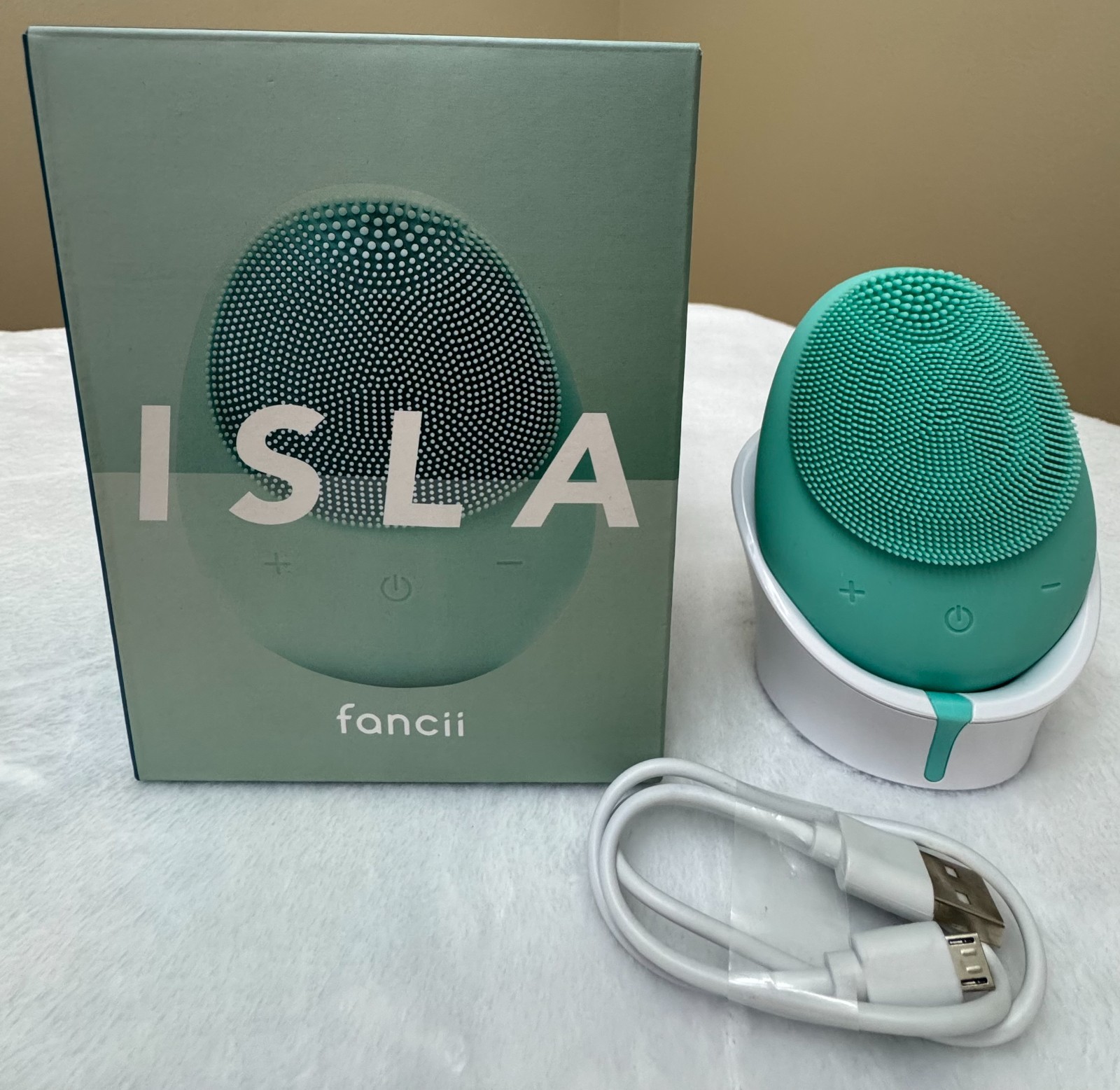 Fancii ISLA Sonic Facial Brush in Aqua, Model: FC-SFB1A, Brand New