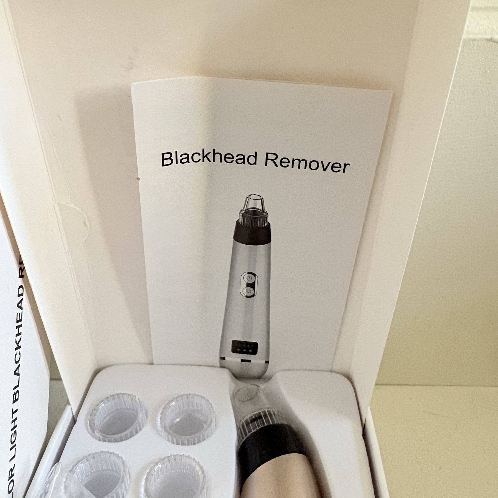 The Pore Company Pore Color Light Pro Pore Cleaner and Blackhead Vacuum