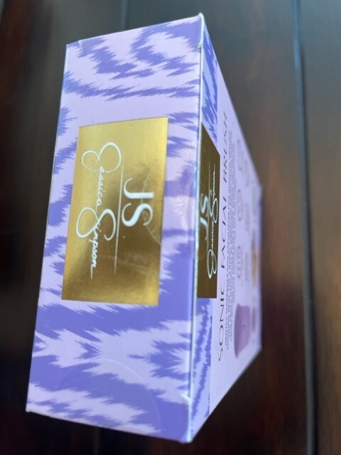 JESSICA SIMPSON Sonic Facial Brush Cleanser & Massager – Brand New Unopened
