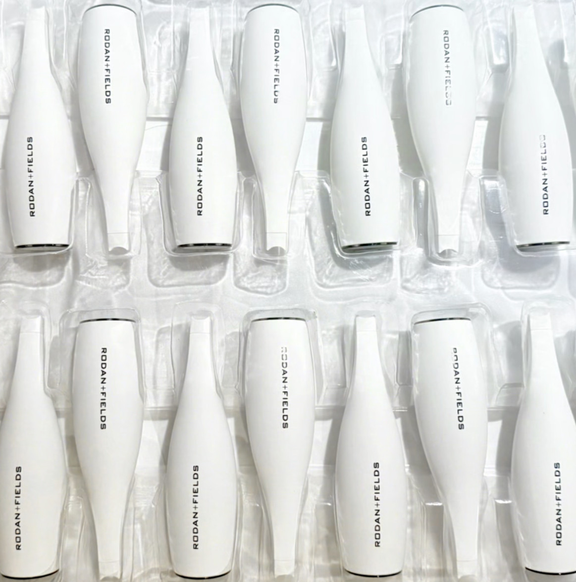 Overstock Tool Body ONLY Rodan and Fields Pore Cleansing MD Blackhead Removal