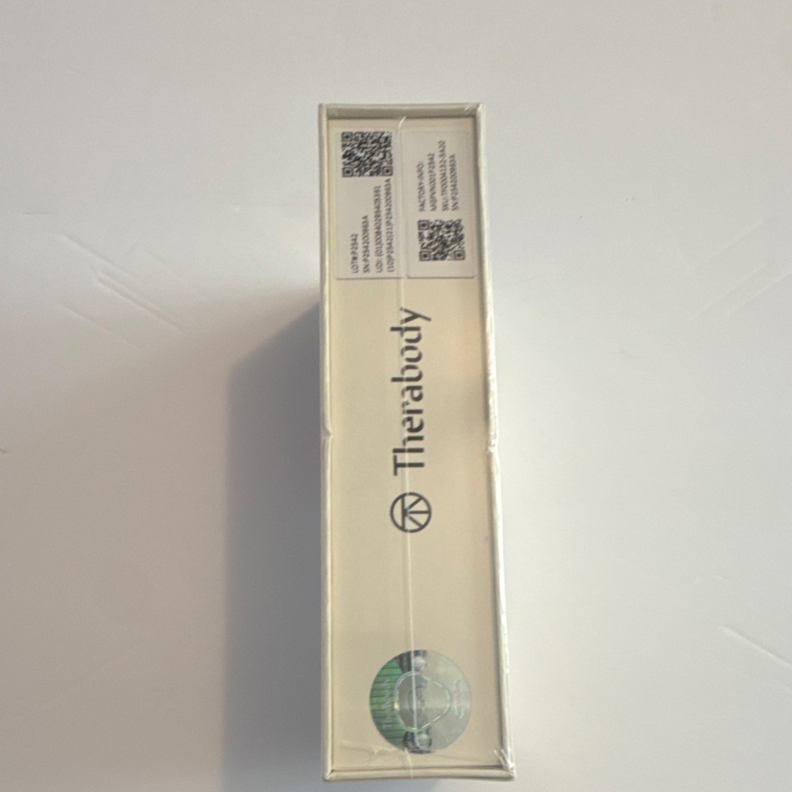 Therabody TheraFace Depuffing Wand Cold & Heat Therapy Facial Device White