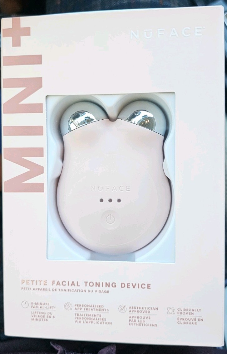 Nuface Petite facial Toning Device Kit W Creme, Gel Activators +Brush Msrp $250