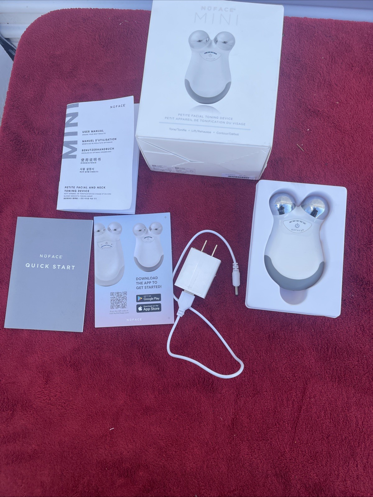 NuFACE MINI Facial Toning Device White Tone Lift Contour
