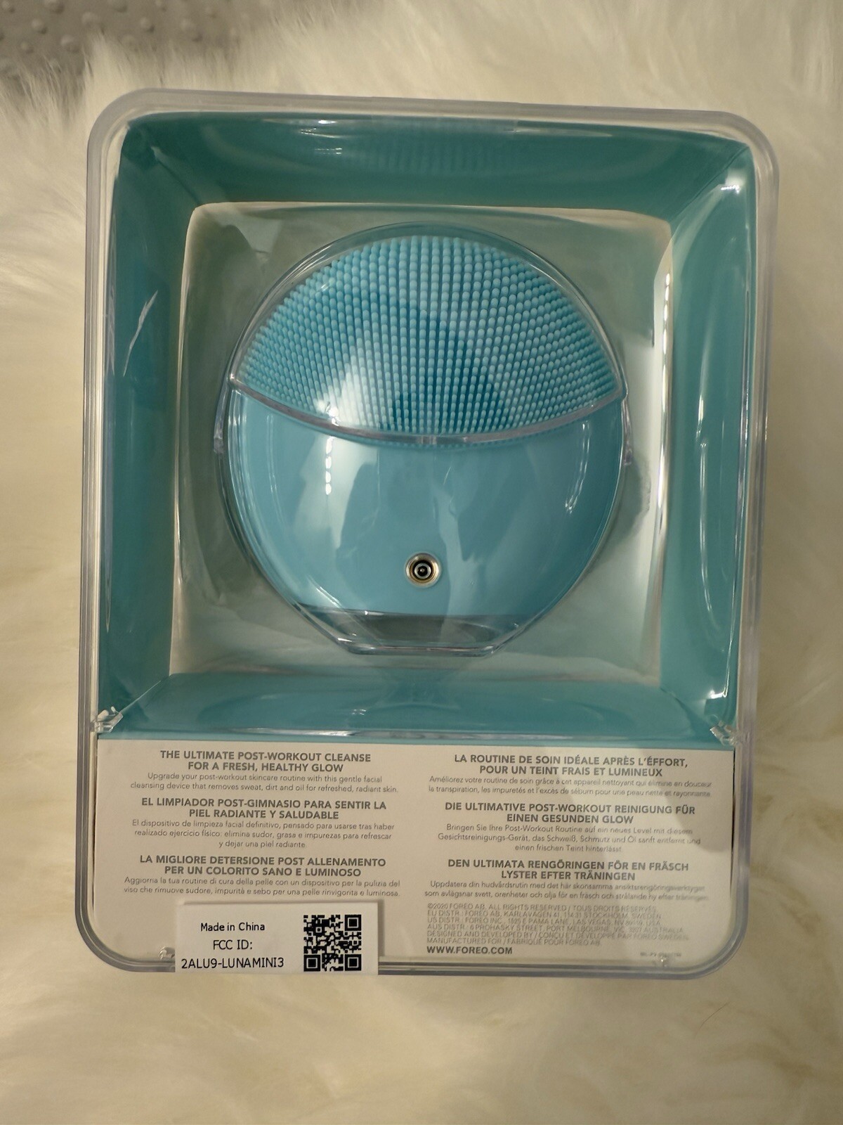 FOREO LUNA 3 Cleansing & Firming Massage Device Combination Skin *BRAND NEW*