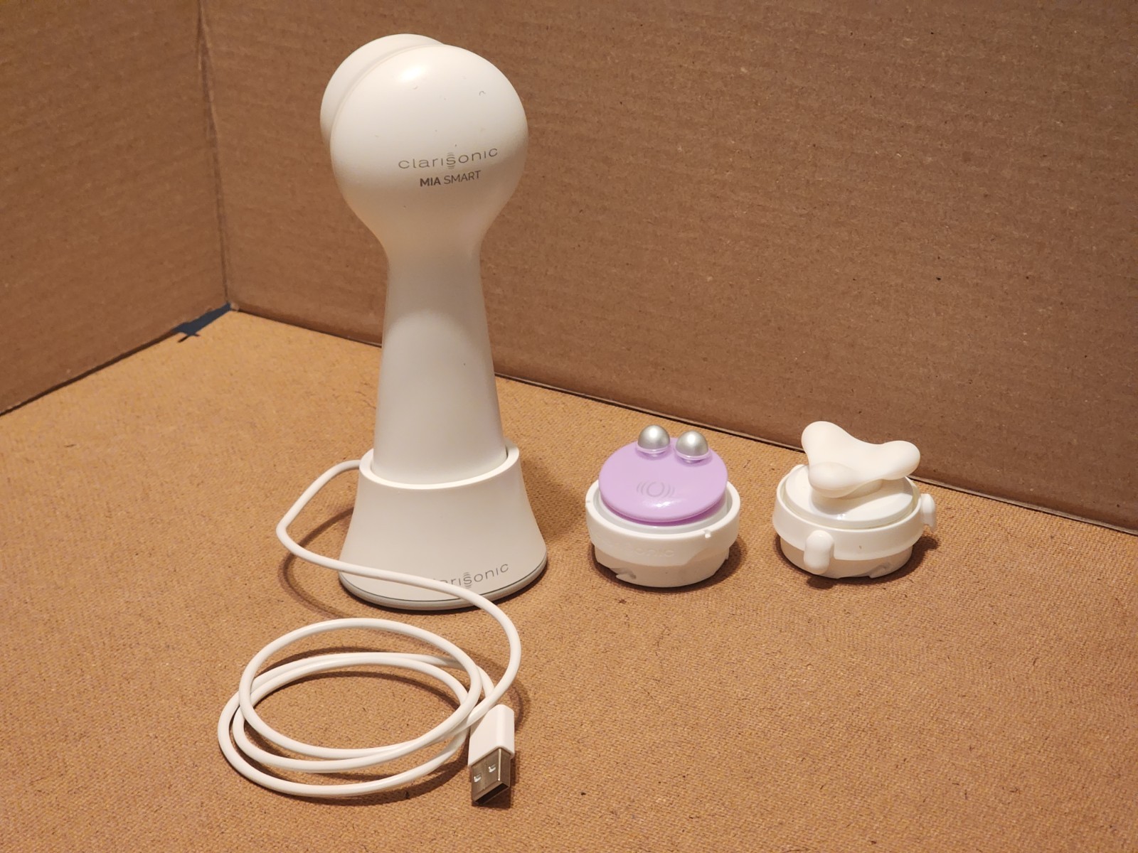 Clarisonic Mia Smart Connected Sonic Facial Cleansing Bluetooth W/ Eye Massager