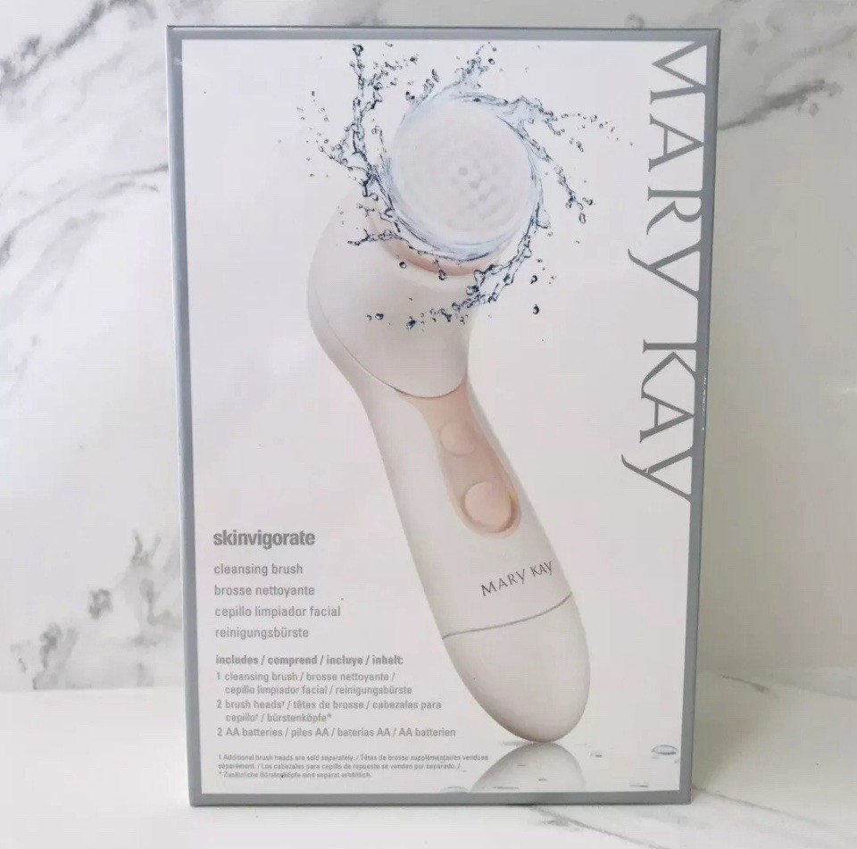 Mary Kay Skinvigorate Cleansing Sonic Spin Brush with 2 brush heads NIB