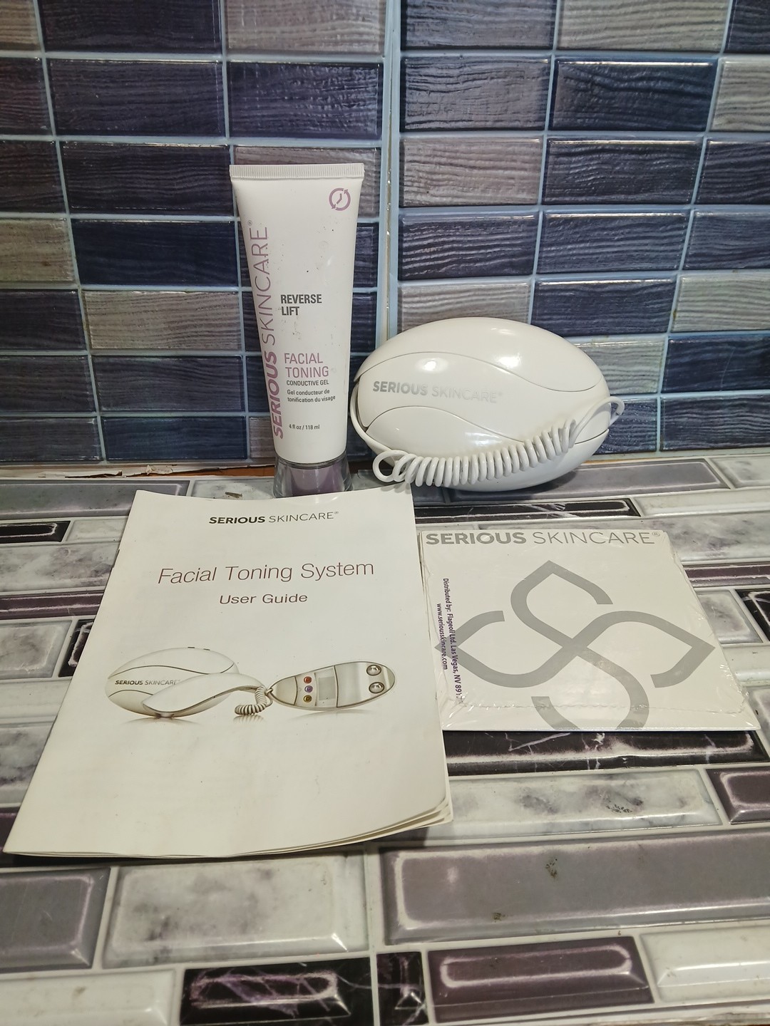 Serious Skincare The Egg Microcurrent+ Facial Toning System