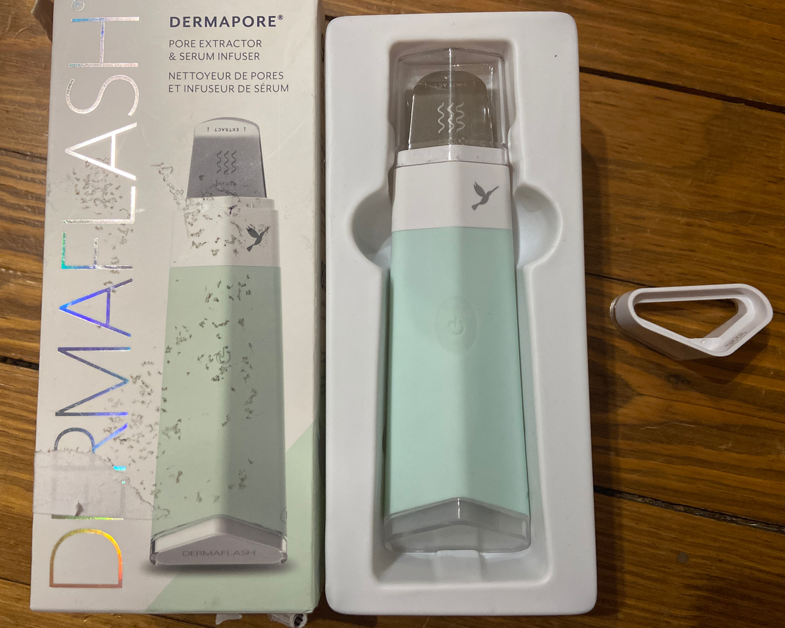 DERMAPORE Pore Extractor & Serum Infuser in Icy Green – No Charger