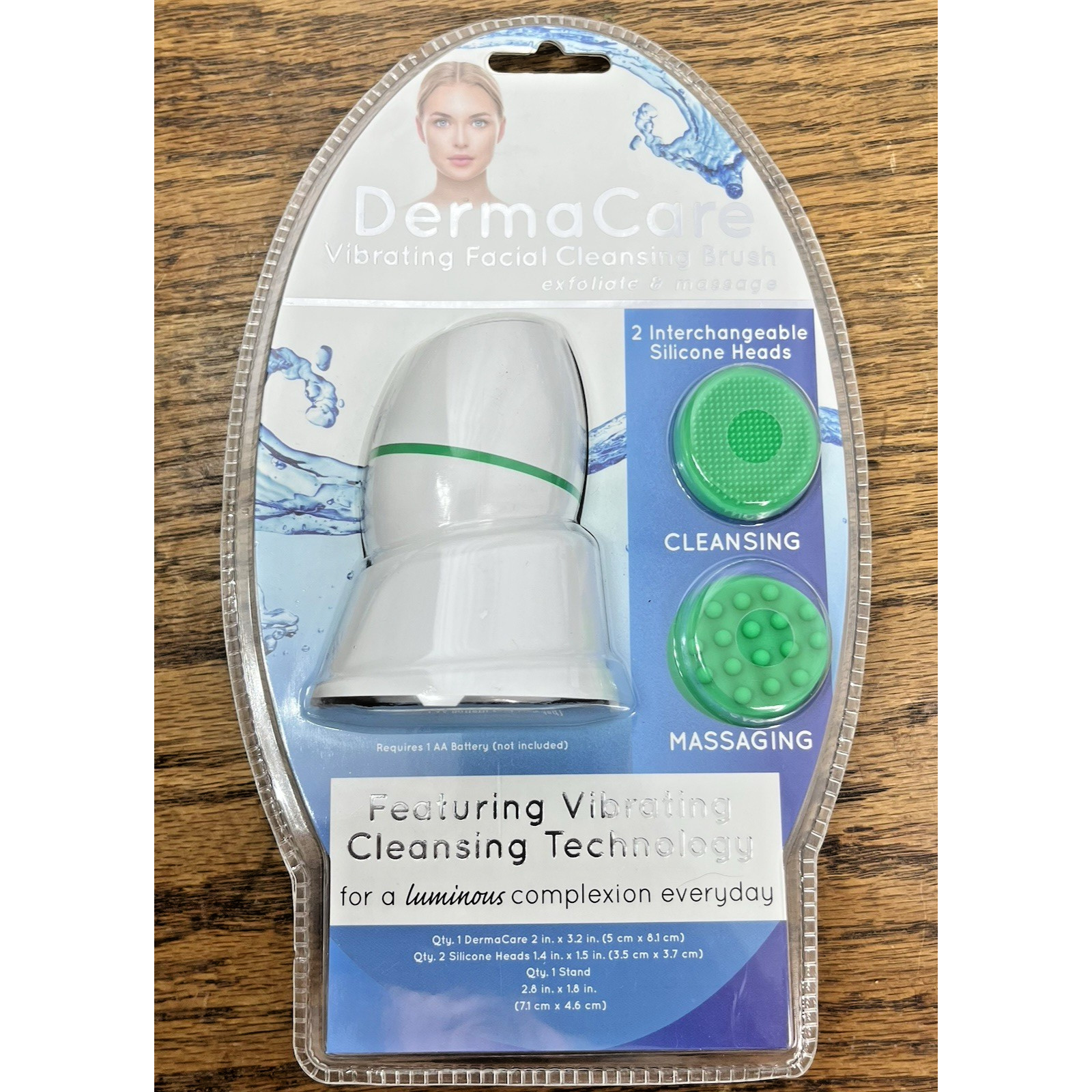 Facial Cleansing Brush Derma Care Vibrating Exfoliating Massaging Silicone Head