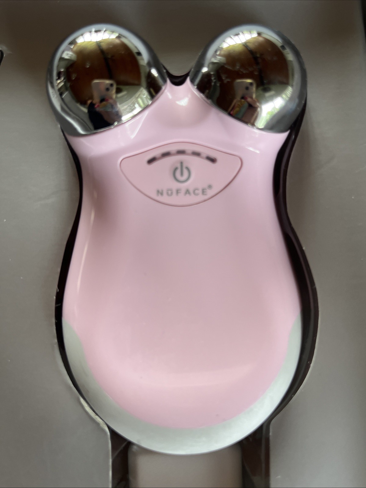 NuFace mini facial toning device w/ gel! Blush Shimmer! LE NIB!!