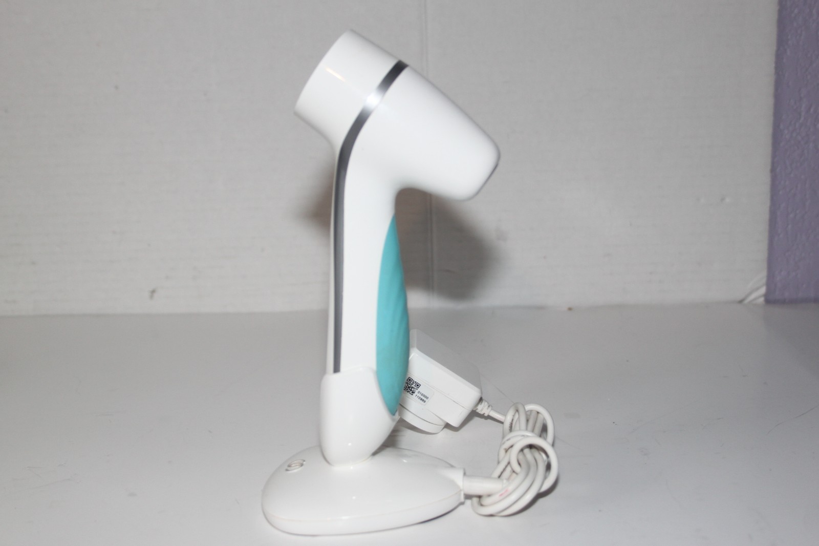 Nu Skin ageLOC LumiSpa facial cleansing device & Charging Base (no brush head)