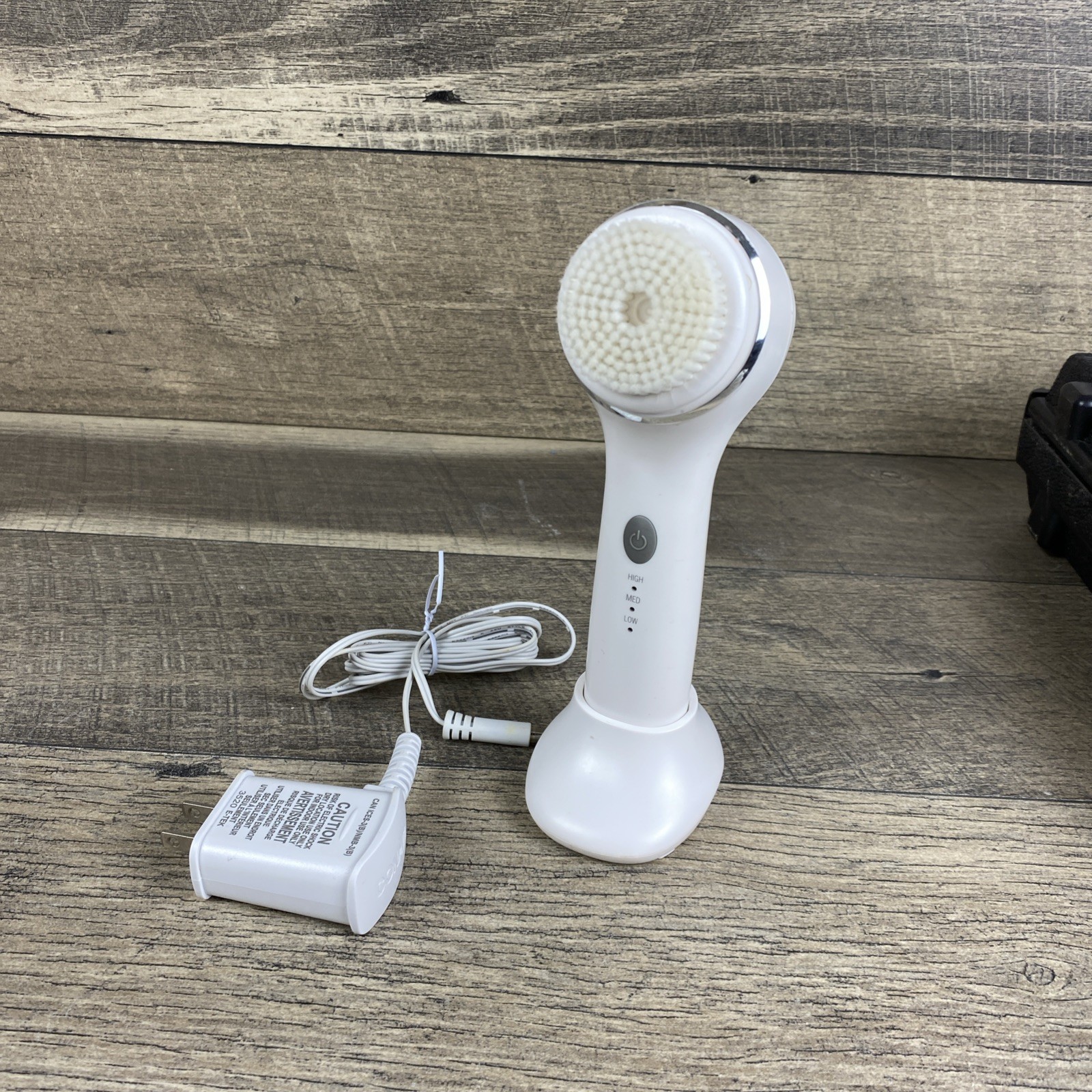 Conair True Glow Sonic Facial Brush With Facial Cleansing Brush