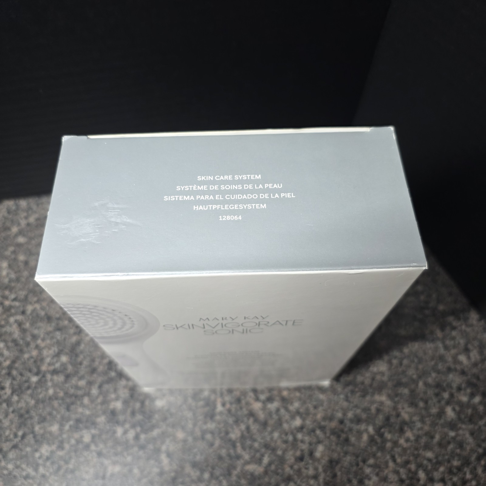 Mary Kay Skinvigorate Sonic Facial Cleansing Brush Rechargeable Skin Care System