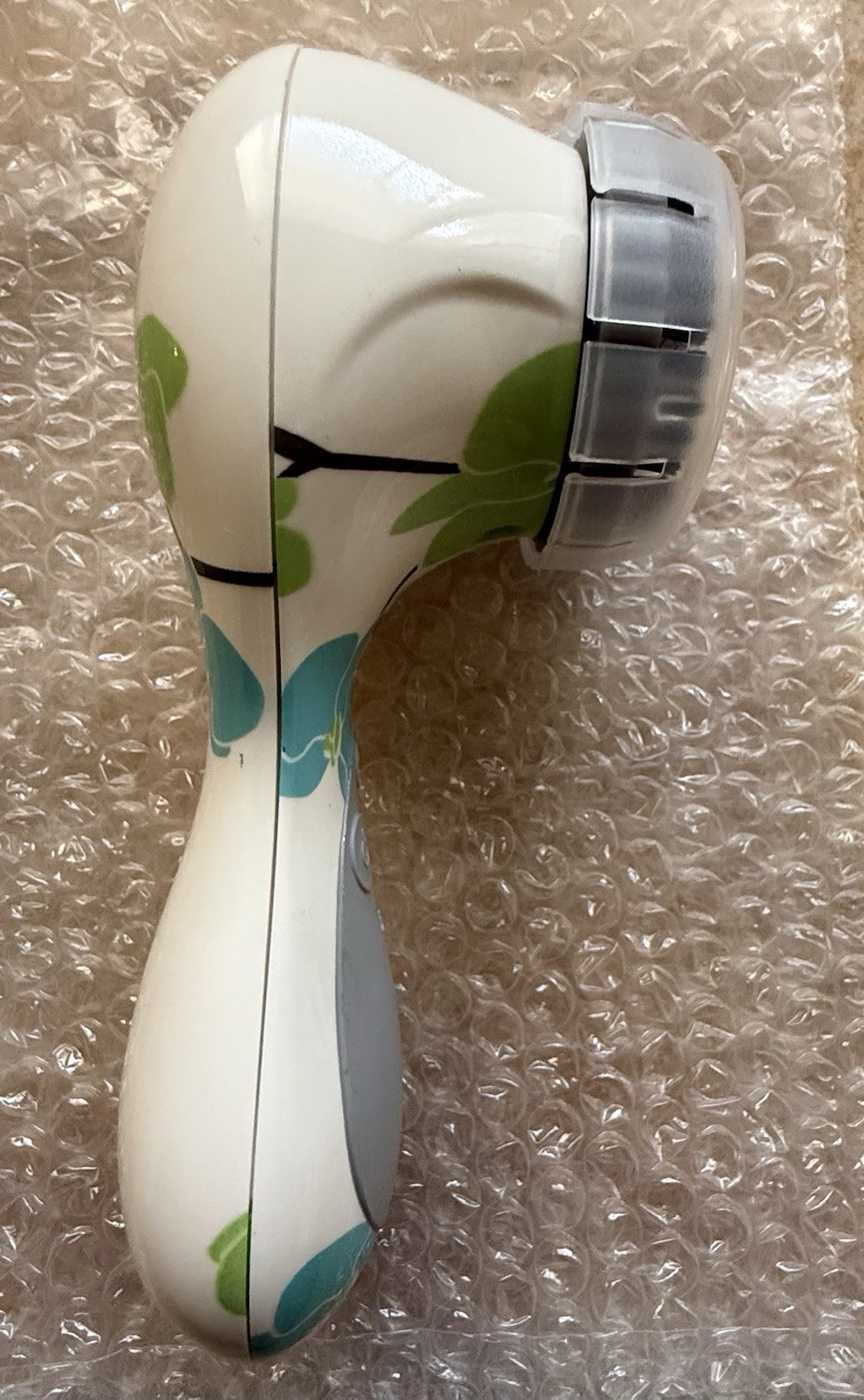 NEW Clarisonic PLUS Electric Facial Brush Rechargeable White w/ Charger & Docs