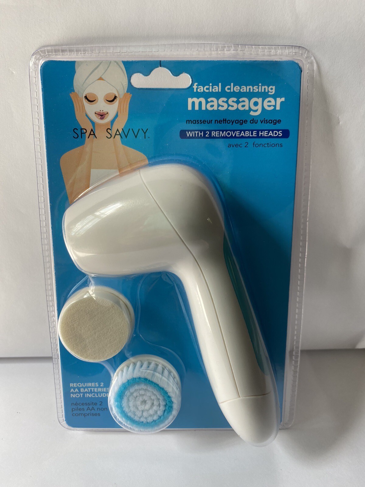 Spa &Savvy Facial Cleansing Massager With Two Removal Heads NEW