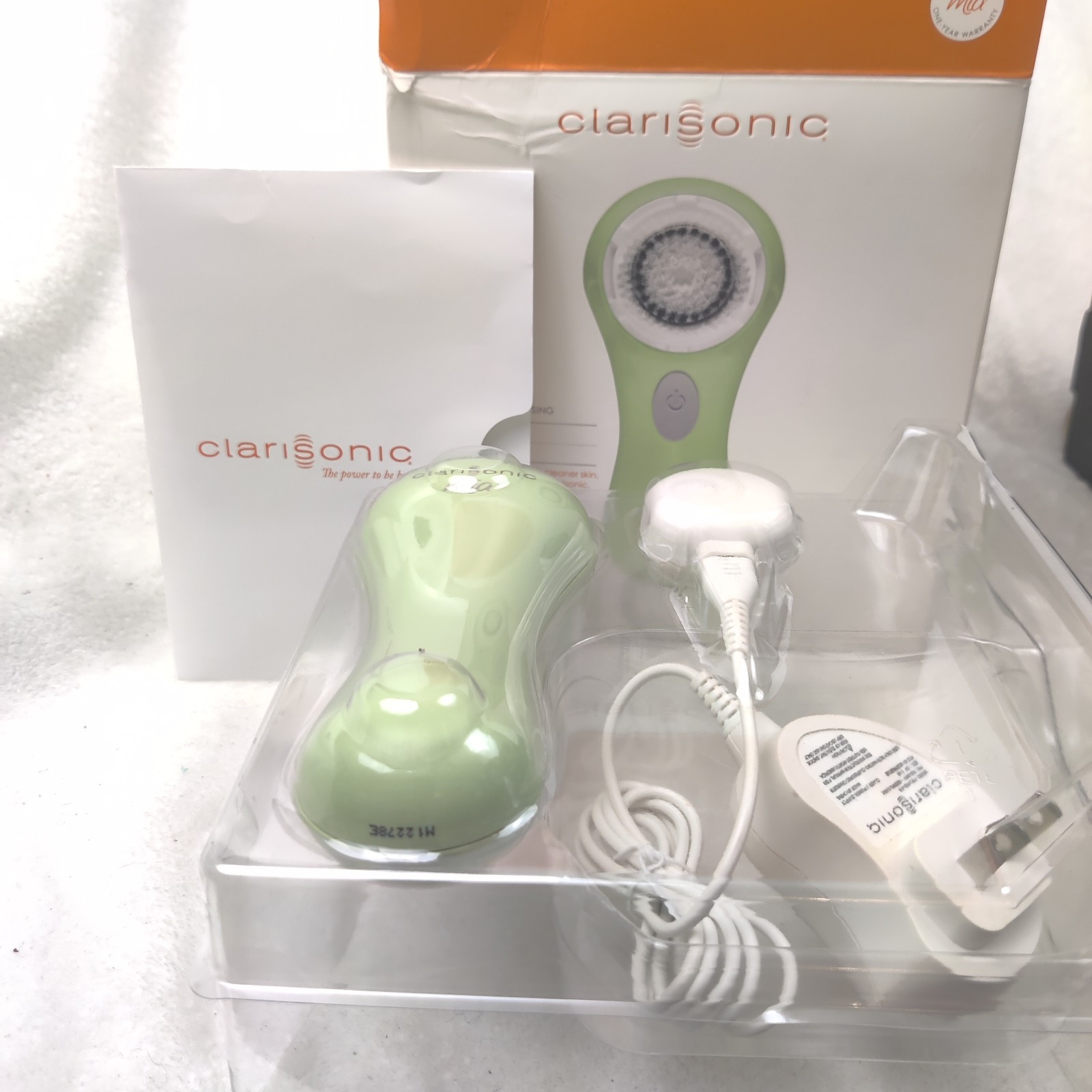 Clarisonic Mia 1 Sonic Skin Cleansing System With Charger Green