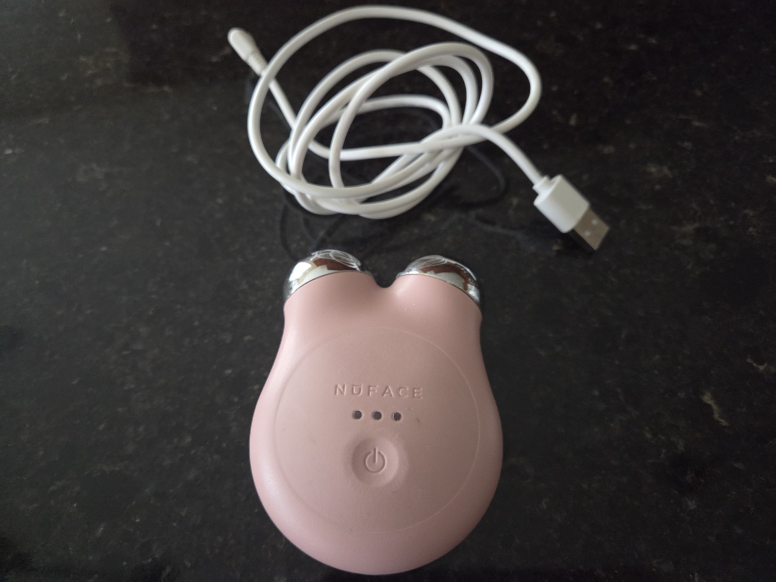 NuFACE Pink Rechargeable Facial Toning Device USB Powered Plastic