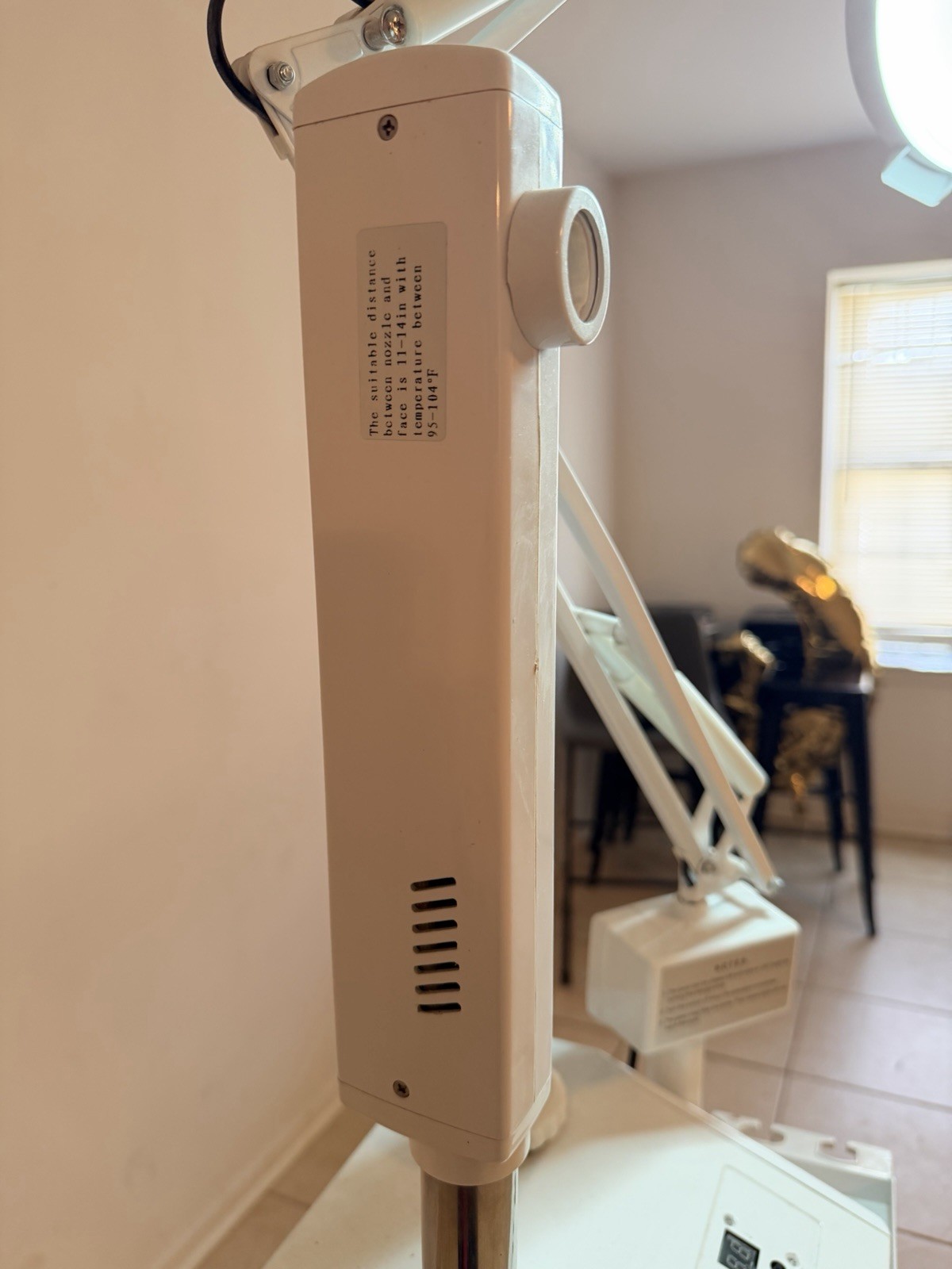 14-in-1 Facial Machine Tower CN-7040 w/Steamer & Mag Lamp – Missing Attachments