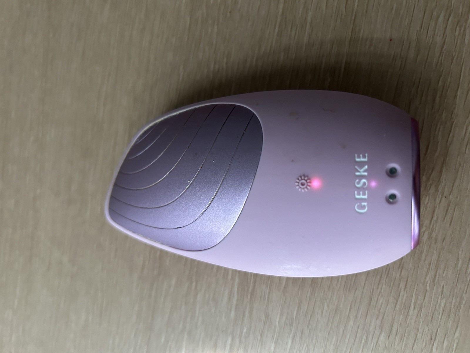 Geske SmartAppGuided Sonic Thermo Facial Brush 6-in-1 Facial Cleansing