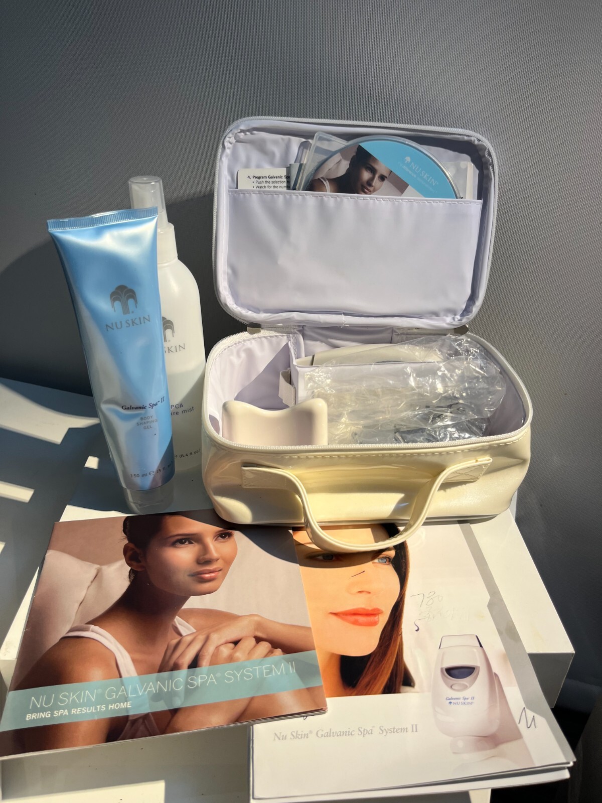 Nu Skin Galvanic Spa II System Facial Equipment Skincare White Open Box