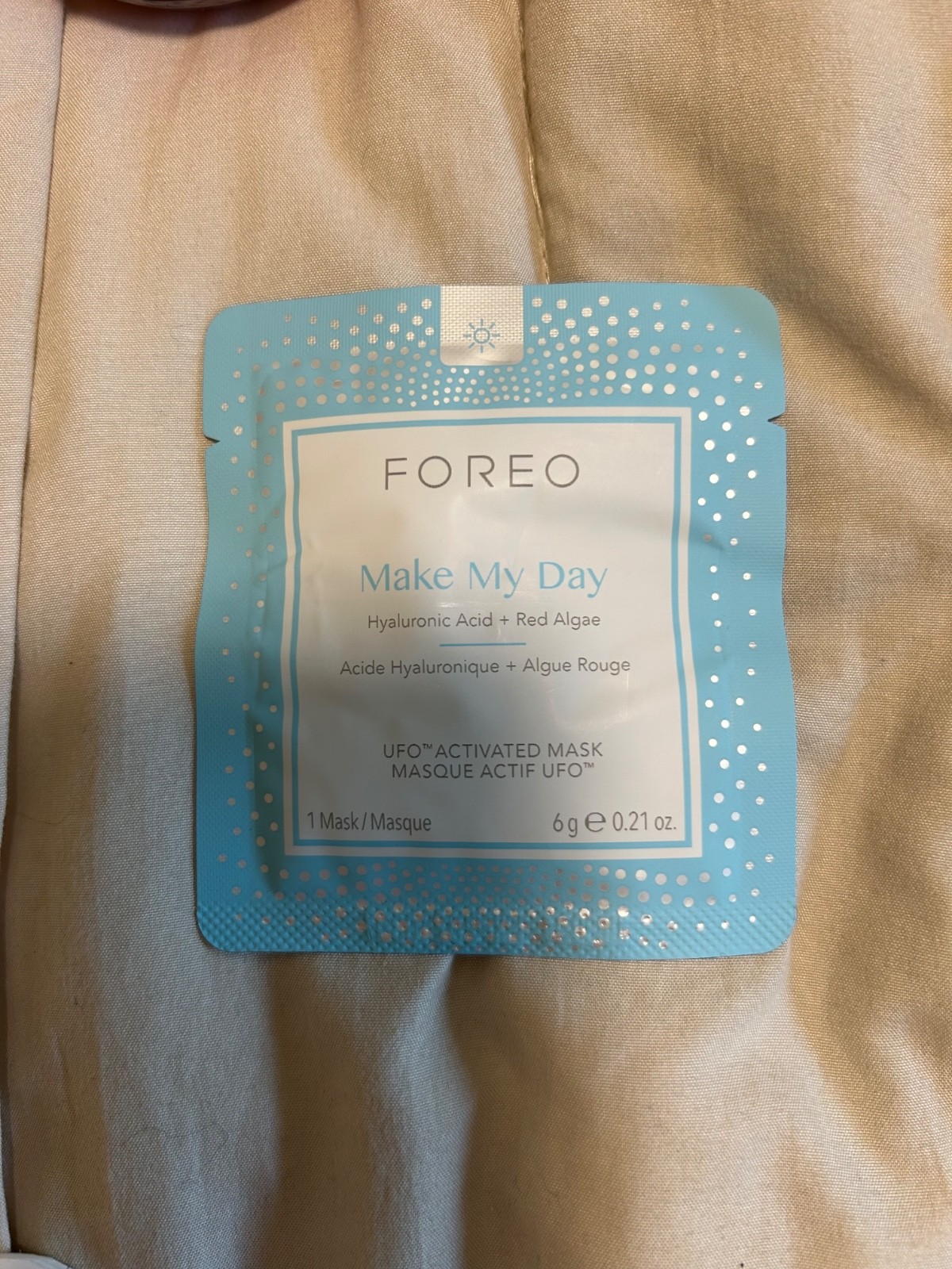 FOREO UFO LED Thermo Activated Smart Mask Treatment Device – Fuchsia