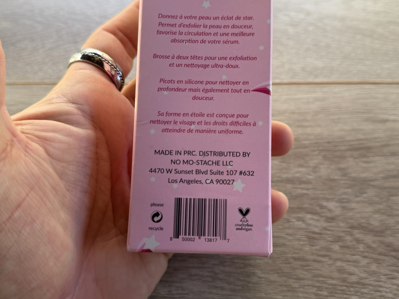 No Mo-Stache Pink All Star Face Cleansing Facial Brush New
