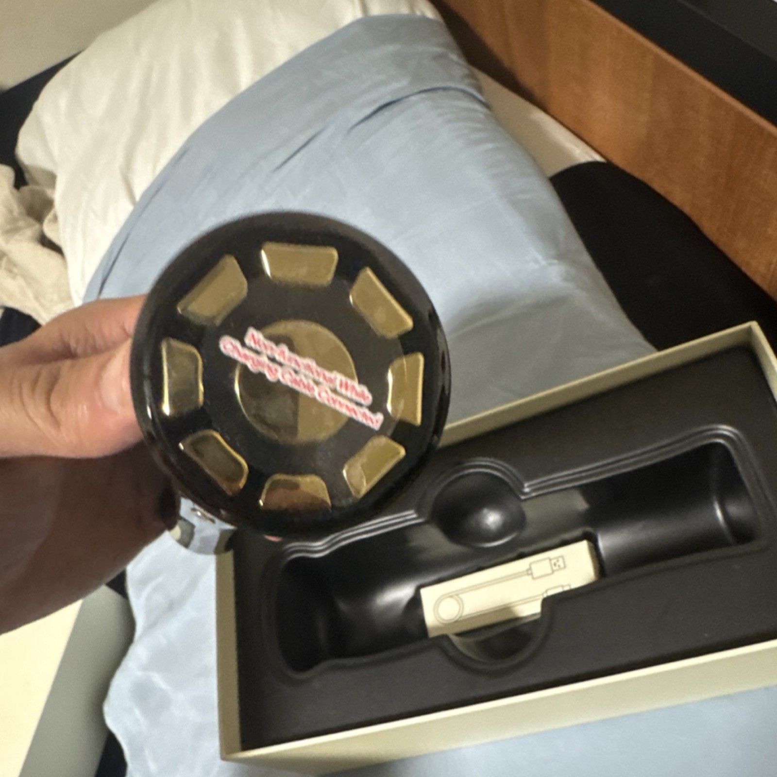 INIA FLARE Smart Beauty Device Black, USB Rechargeable, red light therapy