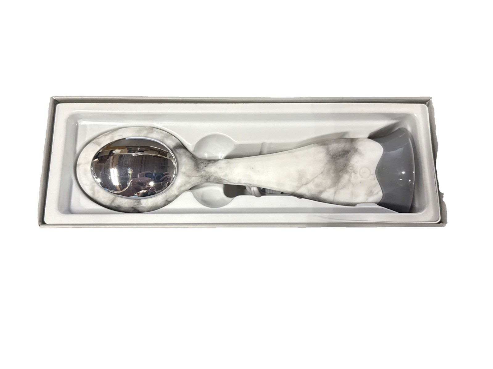 Blushly Brand Silicone Facial Cleansing Brush (White Marble)
