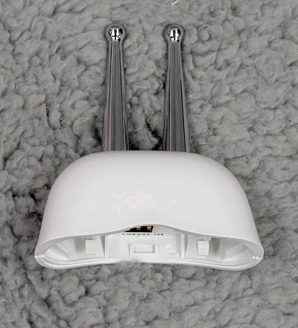 NuFACE Trinity Microcurrent Toning Device Pink Orchid with Eye & Lip Accessory