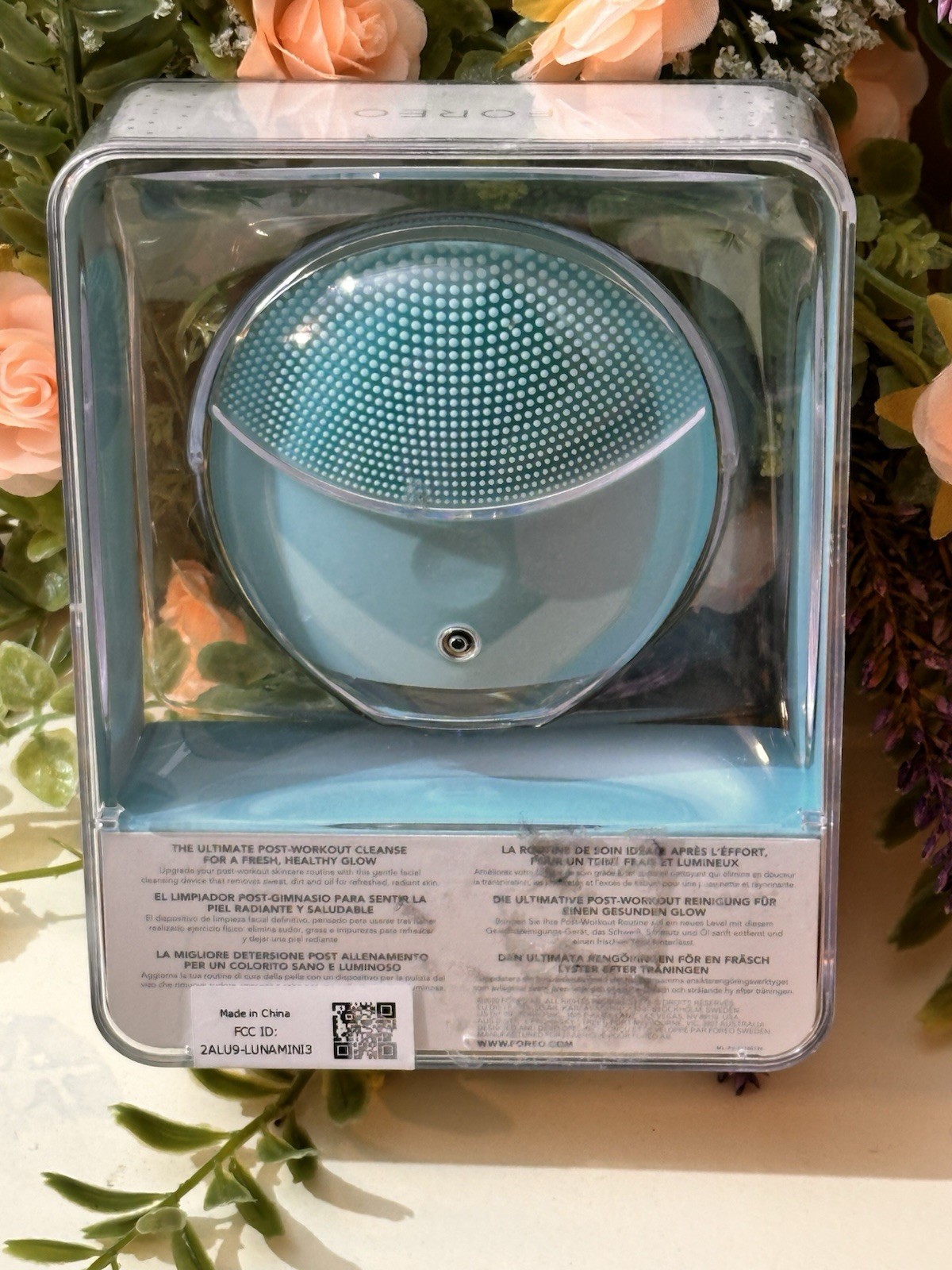 FOREO Luna Mini 3 Smart Facial Beauty Cleansing Massager – (NEW, Sealed)