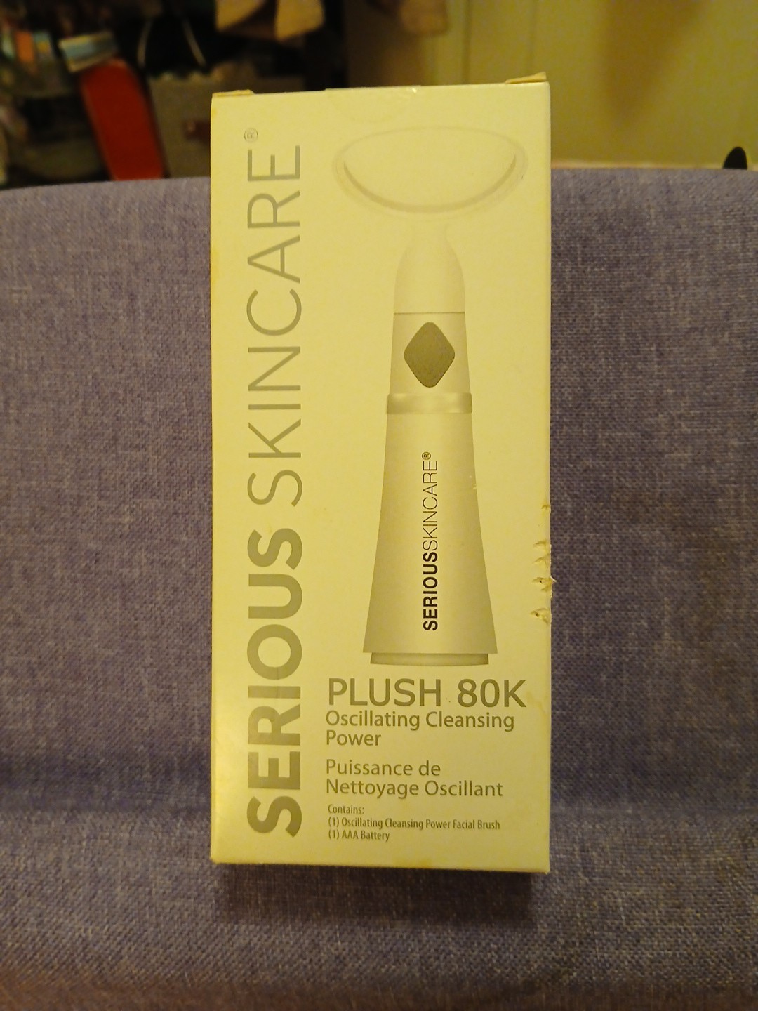 SERIOUS SKINCARE PLUSH 80K OSCILLATING CLEANSING BRUSH w/BATTERY BRUSH IS SEALED