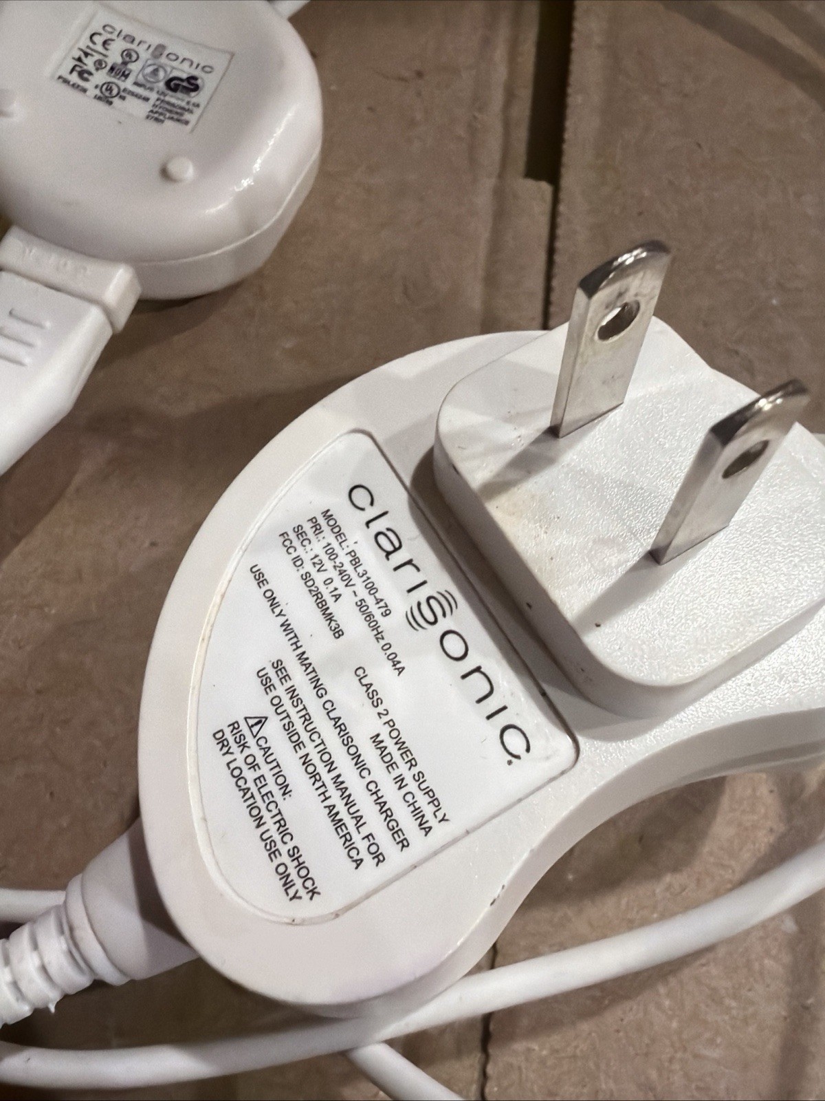 Clarisonic OPAL Sonic Infusion Charger PBL5143 and Wall Adapter Plug PBL3100-479